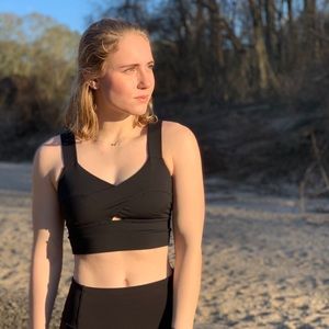 Meet your Posher, Leah